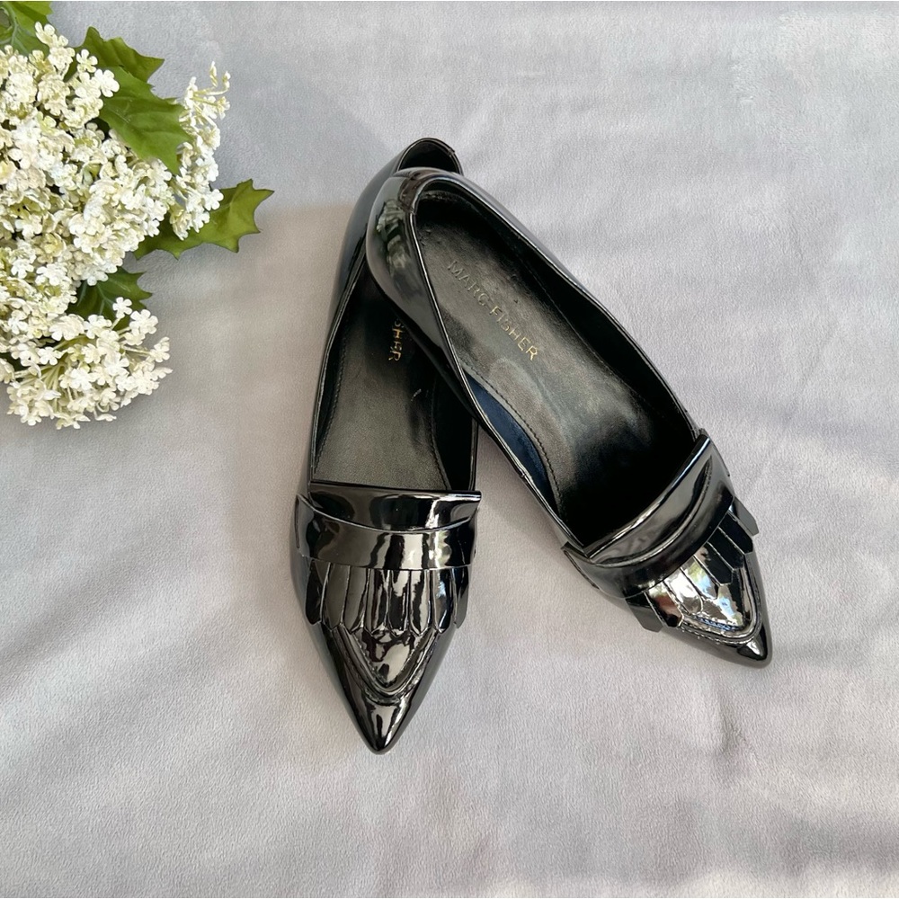 Marc Fisher 6.5 Glossy Black Tassel Loafers
